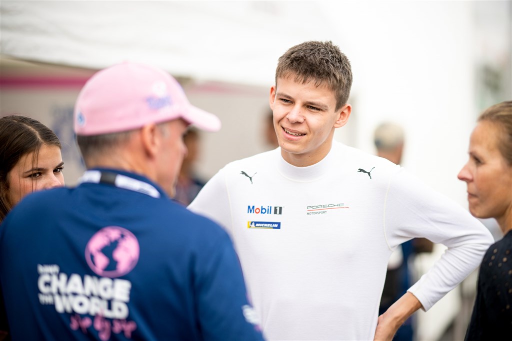 Dansk Motorsport Award 2023 - Morten Buus hyldet med Porsche Prisen
(Foto: Porsche Motorsport)